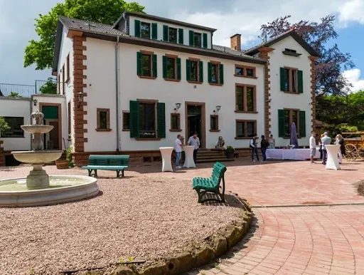 Hochzeitslocation Villa Renting