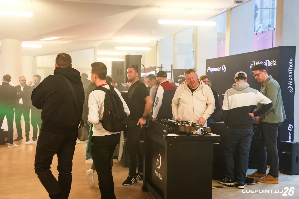 AlphaTheta immer gut besucht zur CUEPOINT.DJ