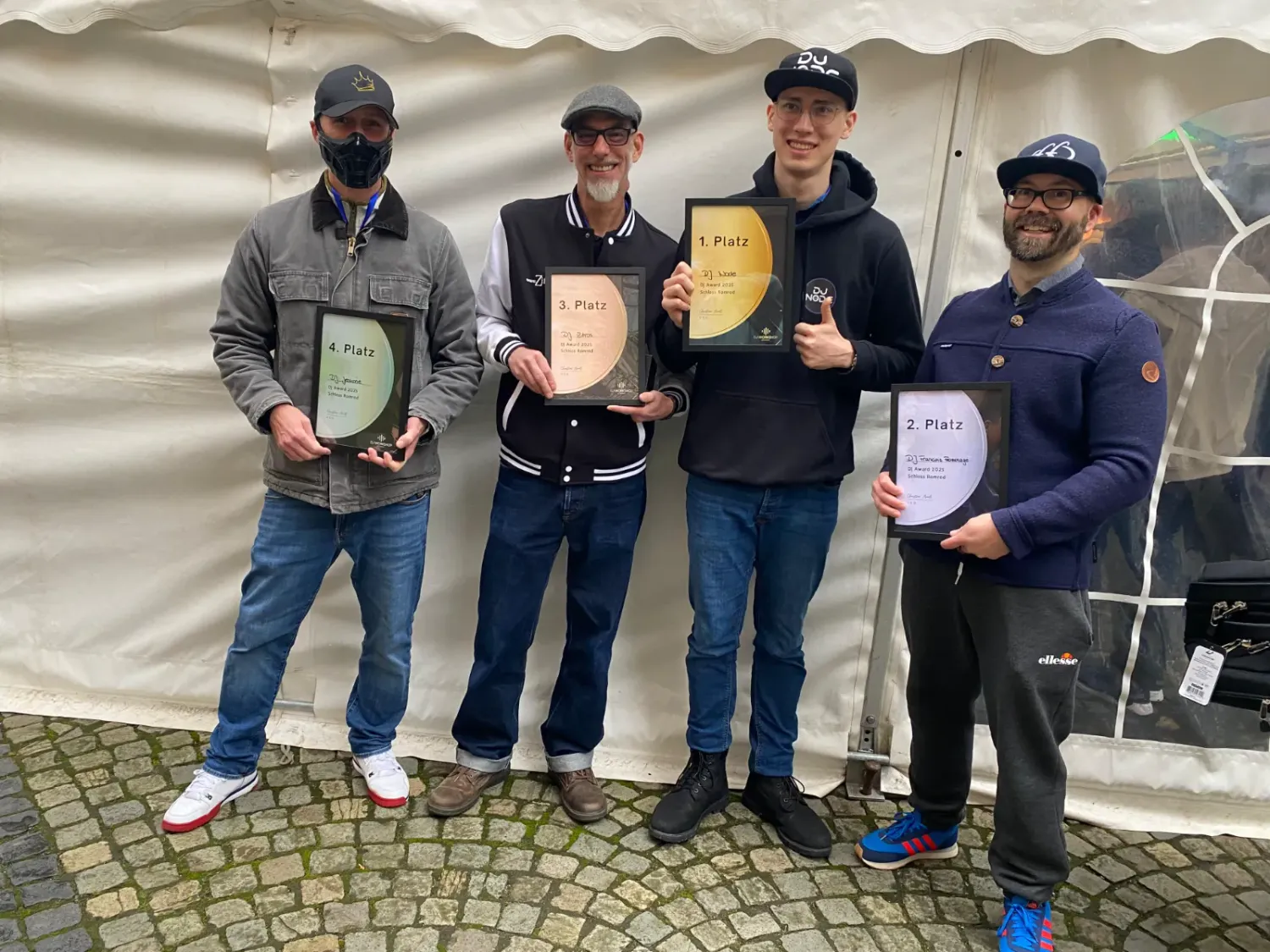 Mitglieder belegen die ersten 3 Plätze bei DJ Award