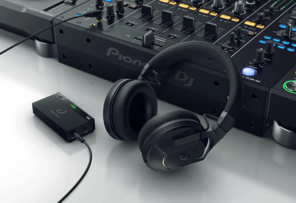 HDJ-F10 im Set mit dem HP-TX01 Sender